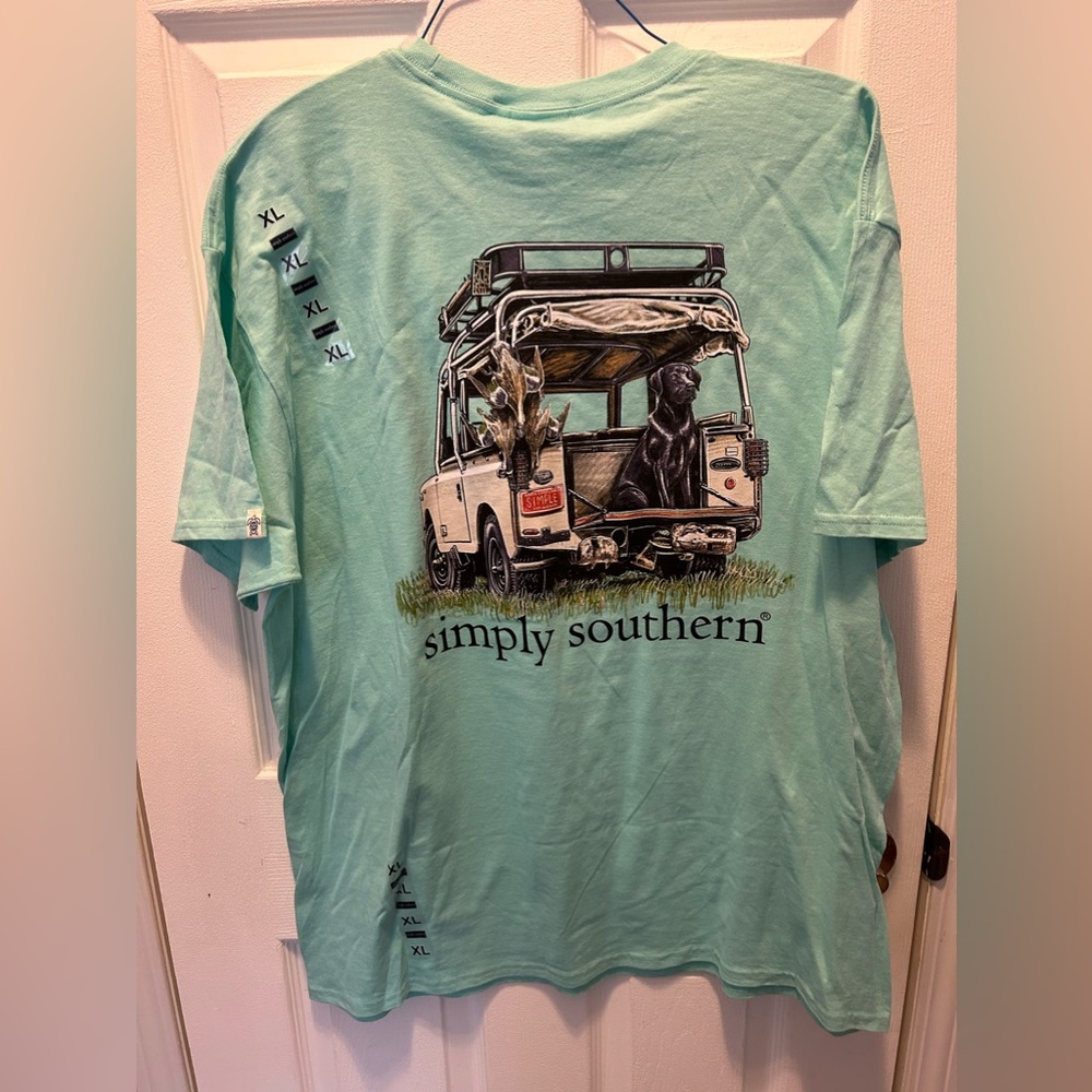 Simply Southern NWT T-shirt xl